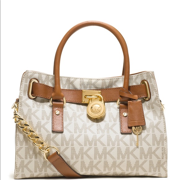 Michael Kors Handbags - Michael Kors Hamilton Purse